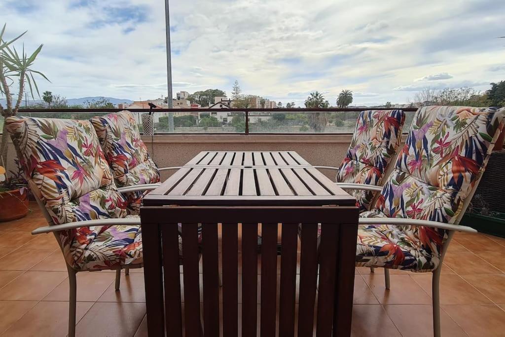 Atico Familiar Con Todas Comodidades. Appartement Murcie